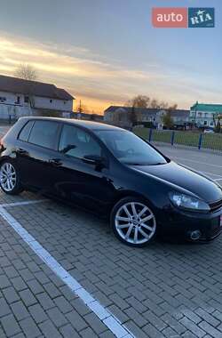Хэтчбек Volkswagen Golf 2009 в Нововолынске