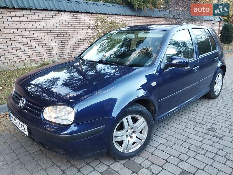 Volkswagen Golf 2002