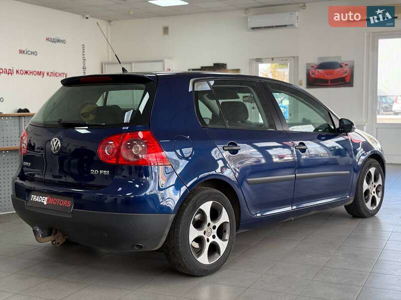 Хэтчбек Volkswagen Golf 2006 в Киеве