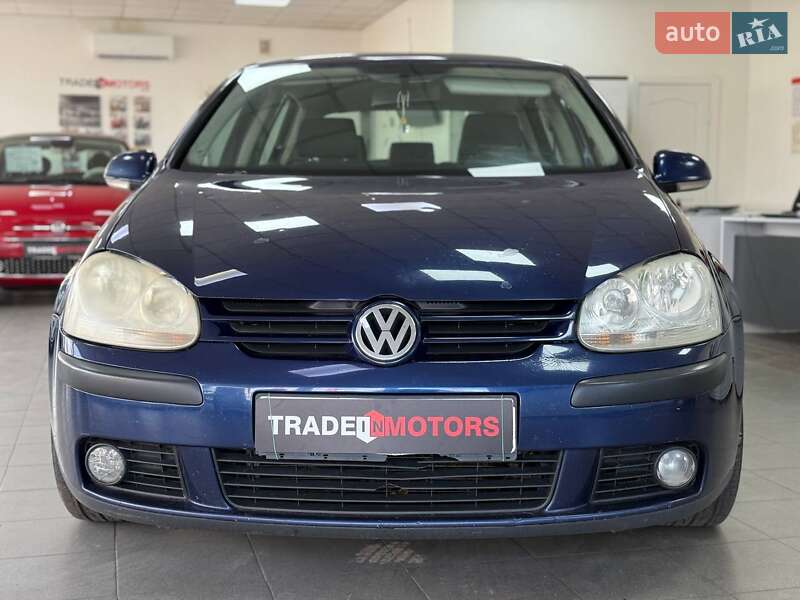 Хэтчбек Volkswagen Golf 2006 в Киеве