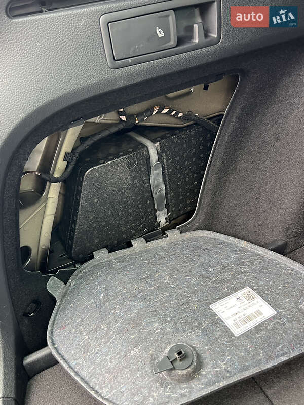 Універсал Volkswagen Golf 2018 в Ужгороді