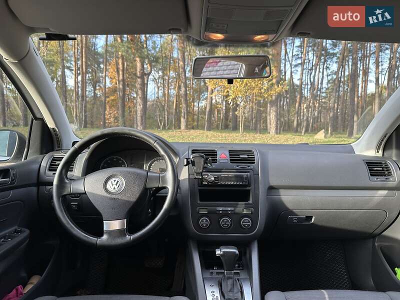 Хэтчбек Volkswagen Golf 2008 в Тарасовке фото 3 Хэтчбек Volkswagen Golf 2008 в Тарасовке