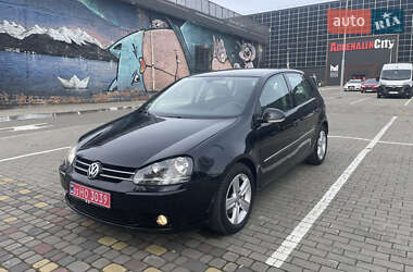 Хэтчбек Volkswagen Golf 2008 в Локачах