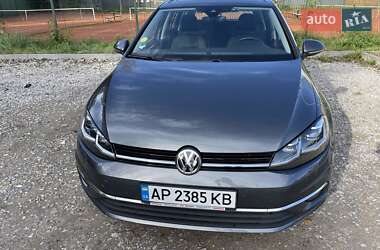 Універсал Volkswagen Golf 2018 в Вінниці