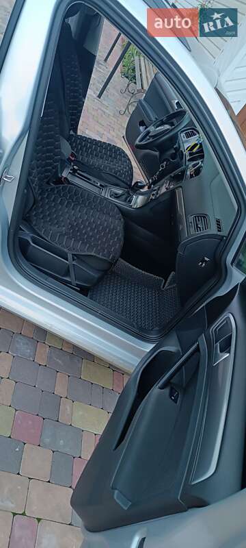 Универсал Volkswagen Golf 2014 в Яремче