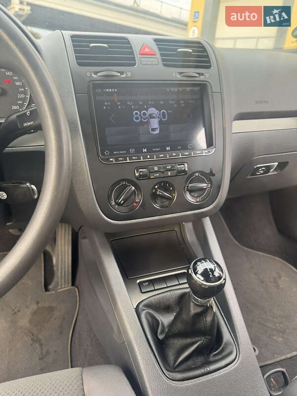 Хэтчбек Volkswagen Golf 2005 в Луцке фото 11 Хэтчбек Volkswagen Golf 2005 в Луцке
