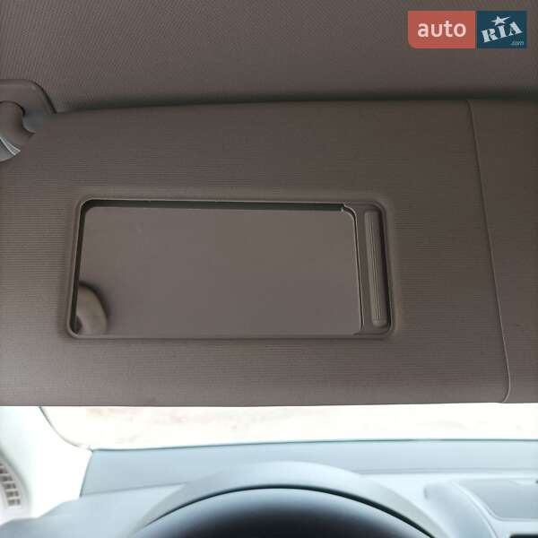 Універсал Volkswagen Golf 2009 в Житомирі