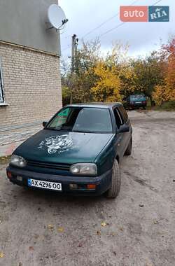 Хетчбек Volkswagen Golf 1996 в Ізюмі