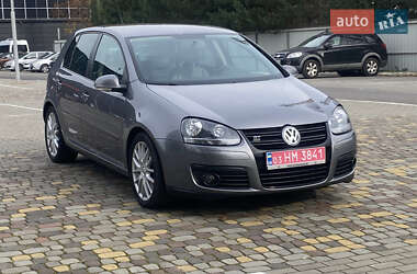 Хэтчбек Volkswagen Golf 2008 в Луцке