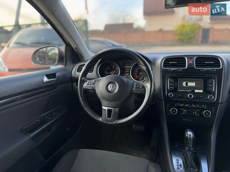 Универсал Volkswagen Golf 2012 в Бердичеве