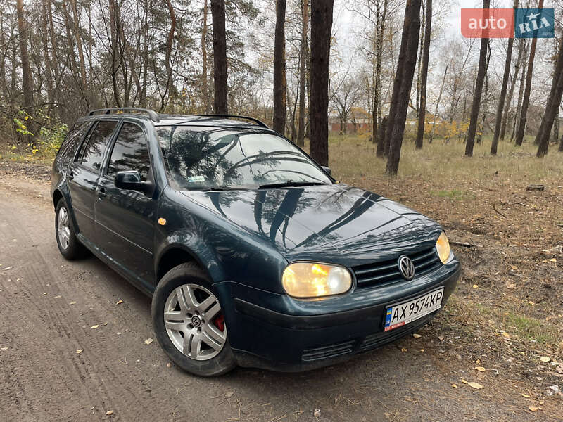 Volkswagen Golf 2002