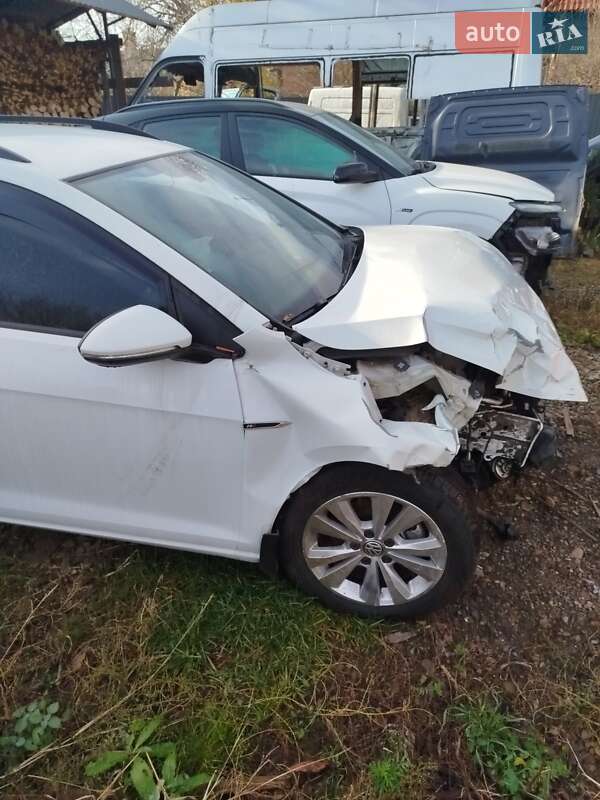 Volkswagen Golf 2016