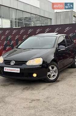 Хетчбек Volkswagen Golf 2007 в Сумах