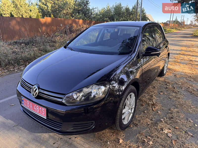 Хэтчбек Volkswagen Golf 2011 в Виннице