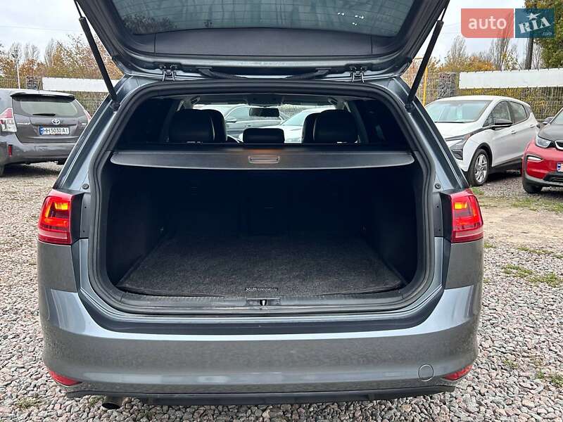 Універсал Volkswagen Golf 2015 в Одесі