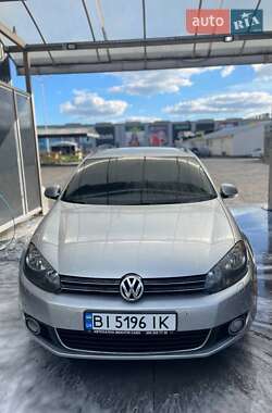 Универсал Volkswagen Golf 2010 в Полтаве