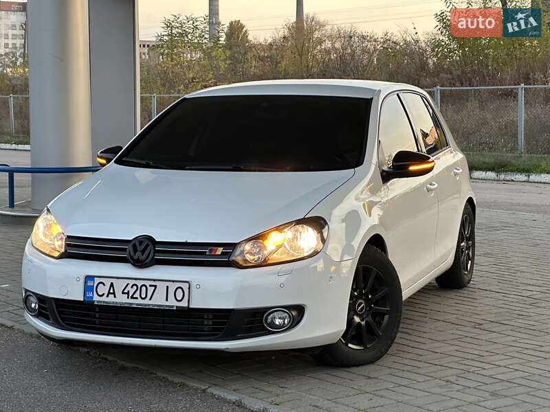 Volkswagen Golf 2011