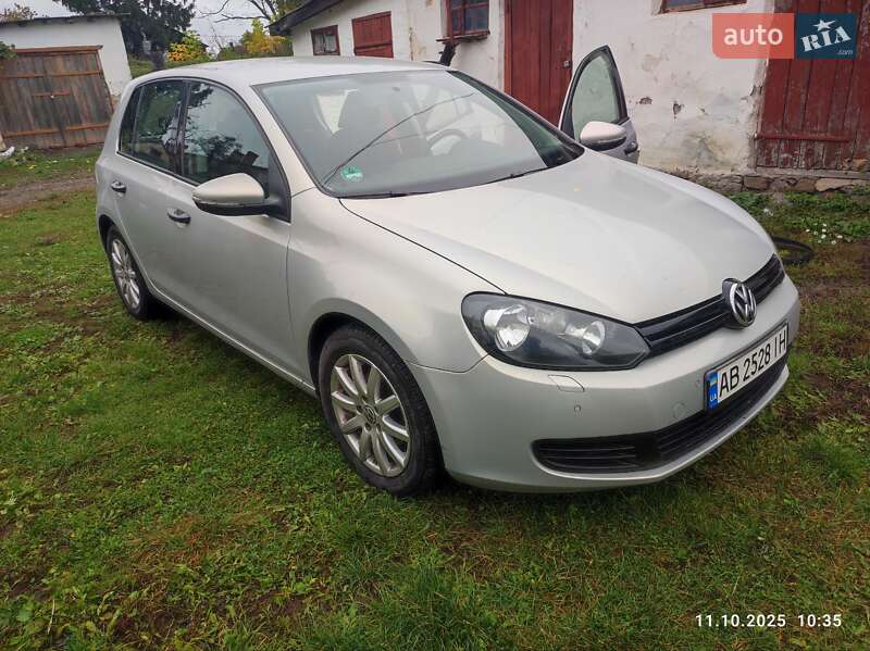 Хетчбек Volkswagen Golf 2009 в Вінниці