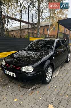 Хетчбек Volkswagen Golf 2003 в Жмеринці