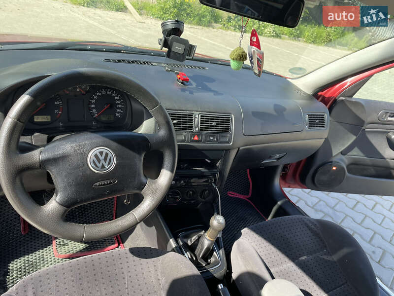 Хетчбек Volkswagen Golf 2000 в Стрию фото 3 Хетчбек Volkswagen Golf 2000 в Стрию