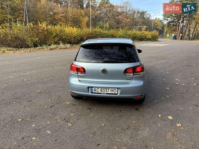Хэтчбек Volkswagen Golf 2010 в Луцке фото 5 Хэтчбек Volkswagen Golf 2010 в Луцке