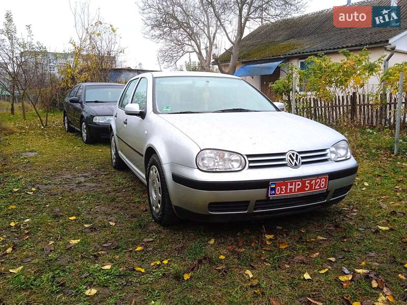Хетчбек Volkswagen Golf 2002 в Красилові фото 2 Хетчбек Volkswagen Golf 2002 в Красилові