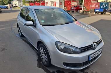 Хетчбек Volkswagen Golf 2009 в Києві