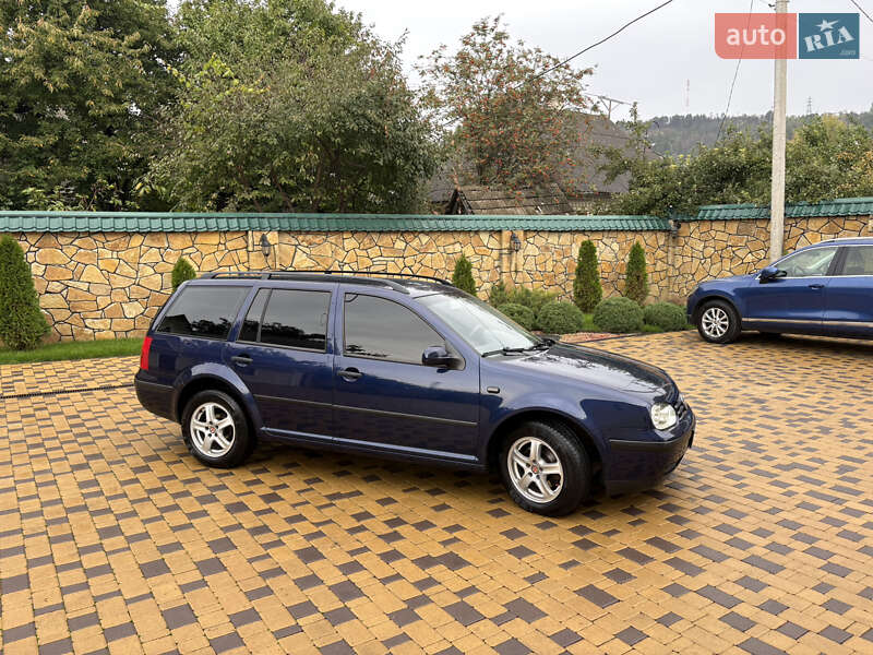 Універсал Volkswagen Golf 2002 в Могилів-Подільському