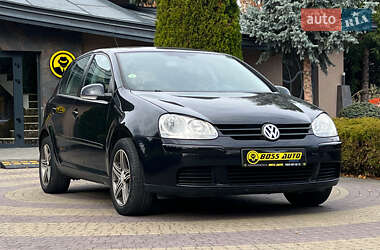 Хетчбек Volkswagen Golf 2006 в Львові