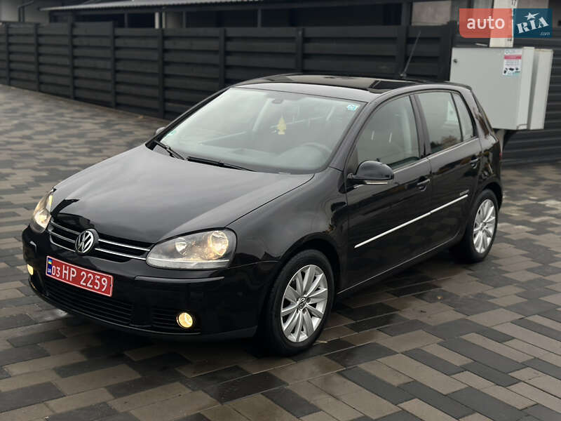 Хетчбек Volkswagen Golf 2008 в Києві фото 2 Хетчбек Volkswagen Golf 2008 в Києві