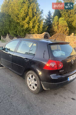 Хэтчбек Volkswagen Golf 2006 в Староконстантинове