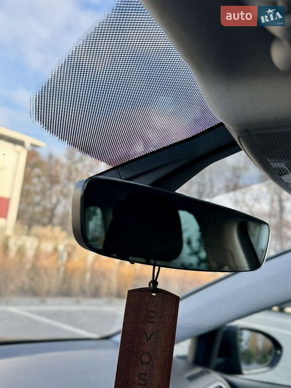 Универсал Volkswagen Golf 2017 в Луцке