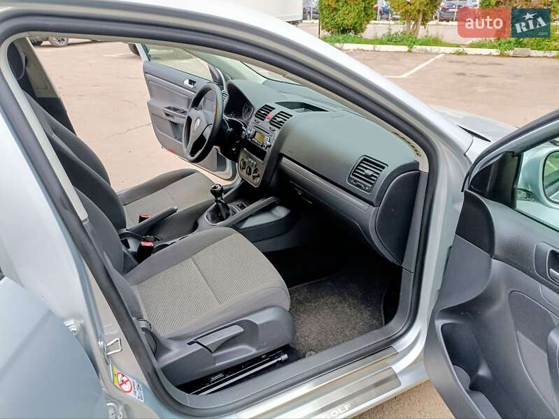 Универсал Volkswagen Golf 2008 в Дубно фото 31 Универсал Volkswagen Golf 2008 в Дубно
