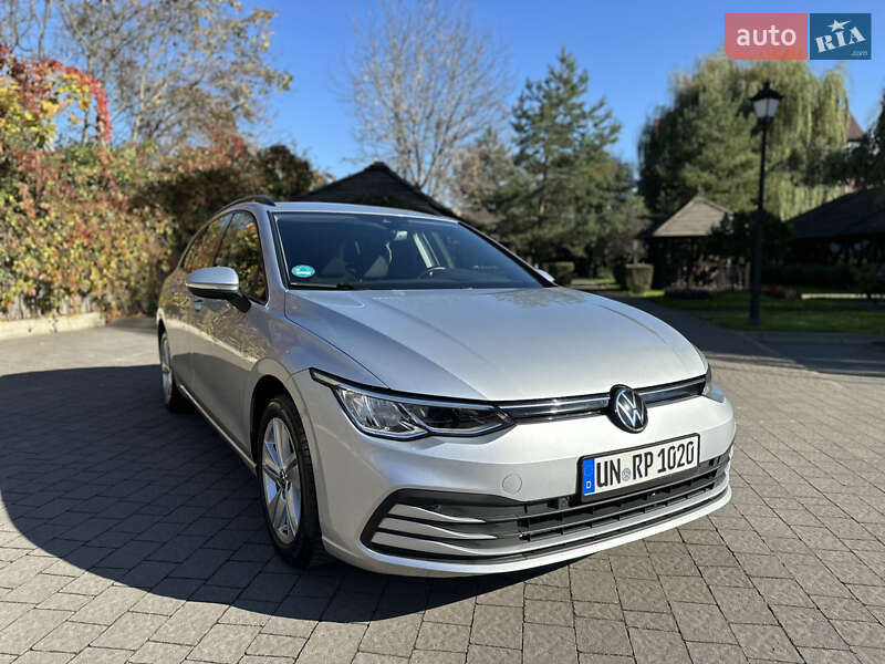 Универсал Volkswagen Golf 2021 в Калуше