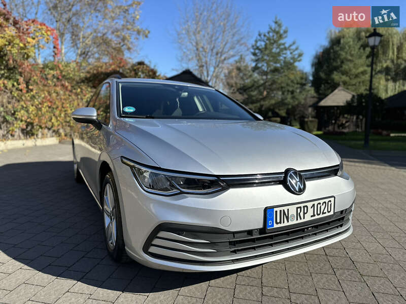 Универсал Volkswagen Golf 2021 в Калуше