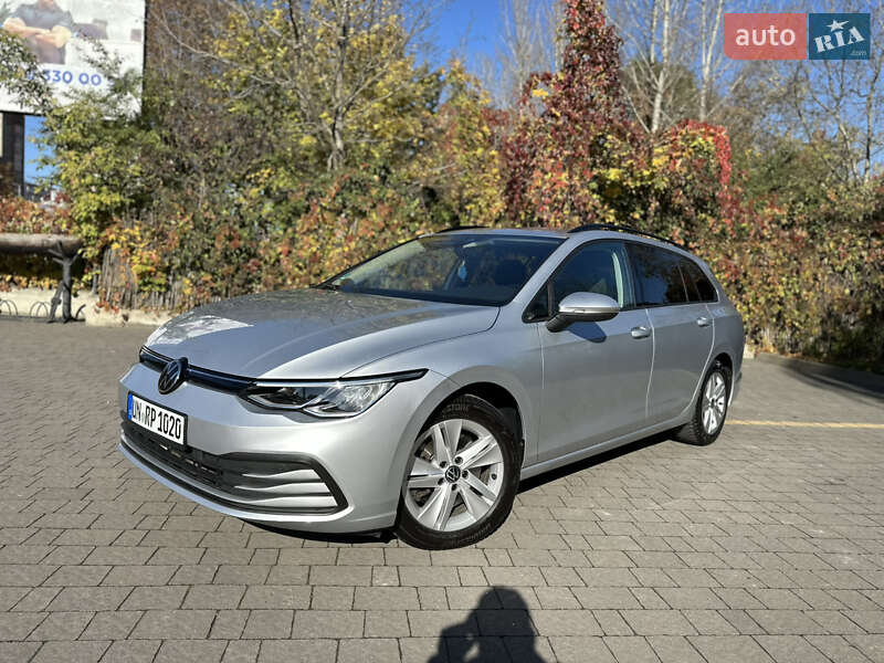 Универсал Volkswagen Golf 2021 в Калуше