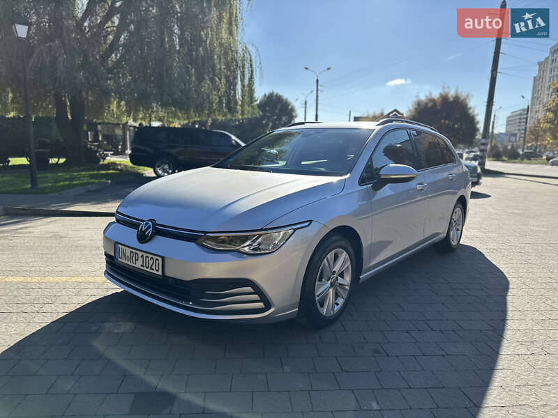 Универсал Volkswagen Golf 2021 в Калуше