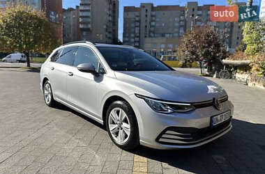 Универсал Volkswagen Golf 2021 в Ивано-Франковске