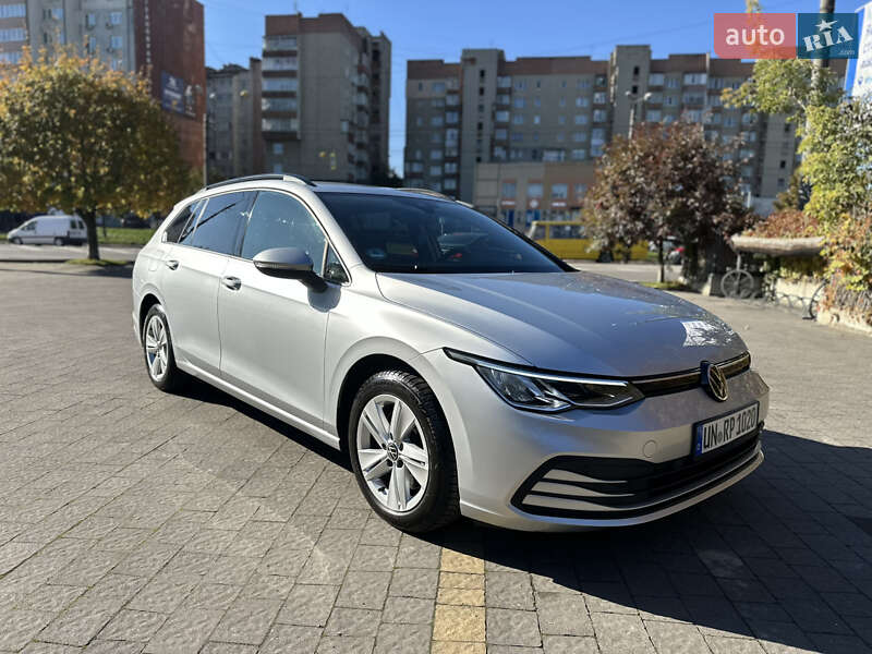 Универсал Volkswagen Golf 2021 в Калуше