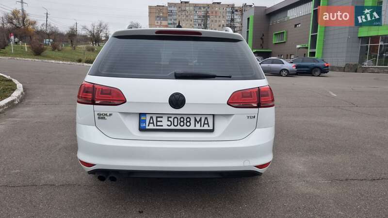 Универсал Volkswagen Golf 2015 в Кривом Роге