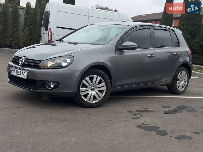 Хэтчбек Volkswagen Golf 2008 в Лубнах