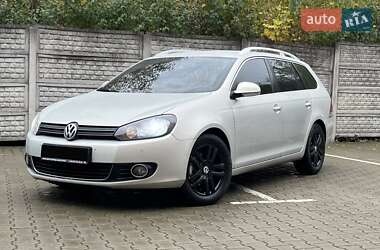 Универсал Volkswagen Golf 2010 в Ужгороде
