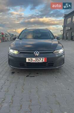 Універсал Volkswagen Golf 2022 в Чернівцях