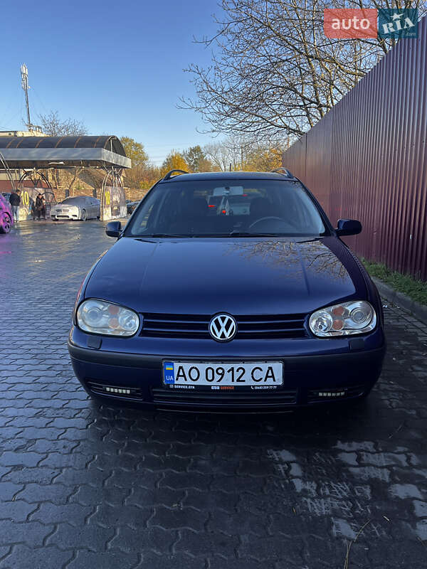 Volkswagen Golf 2002