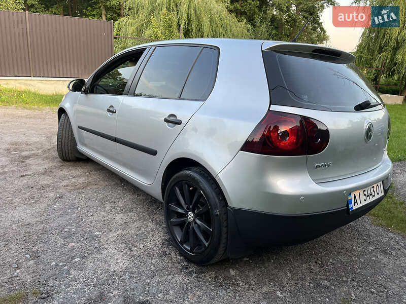 Хетчбек Volkswagen Golf 2007 в Василькові