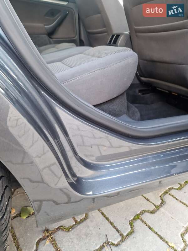 Универсал Volkswagen Golf 2008 в Стрые