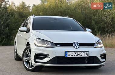 Универсал Volkswagen Golf 2019 в Дрогобыче