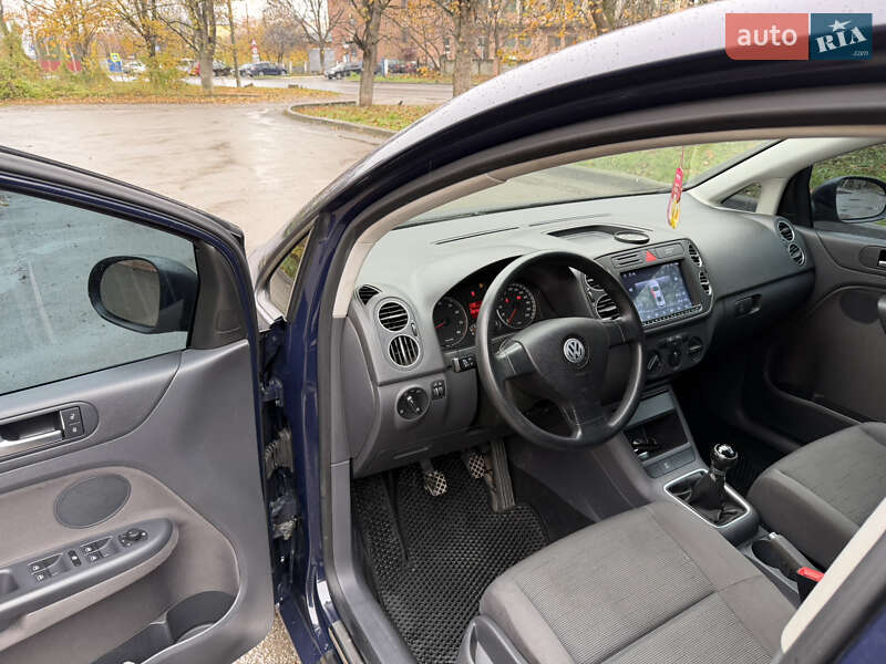 Хэтчбек Volkswagen Golf 2008 в Каменец-Подольском фото 11 Хэтчбек Volkswagen Golf 2008 в Каменец-Подольском