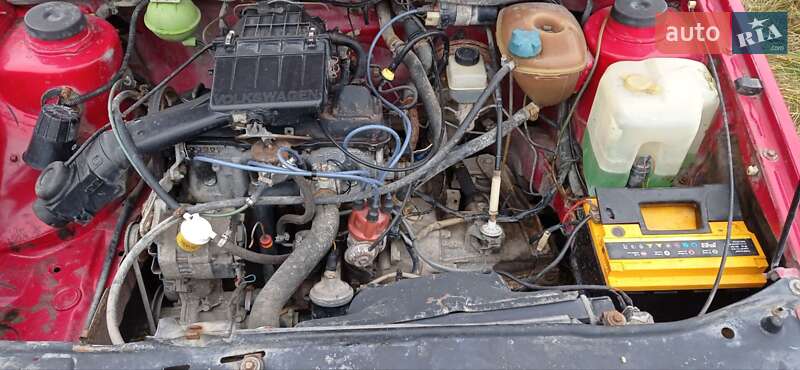 Хэтчбек Volkswagen Golf 1988 в Тернополе