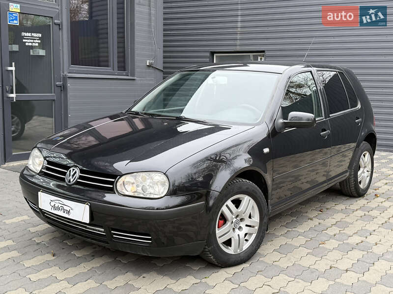 Volkswagen Golf 2002